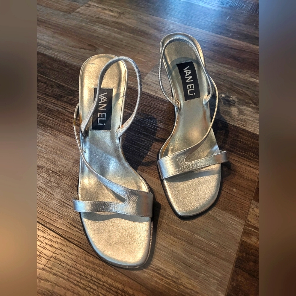 Van Eli Silver Leather Open Toe Slingback Heel